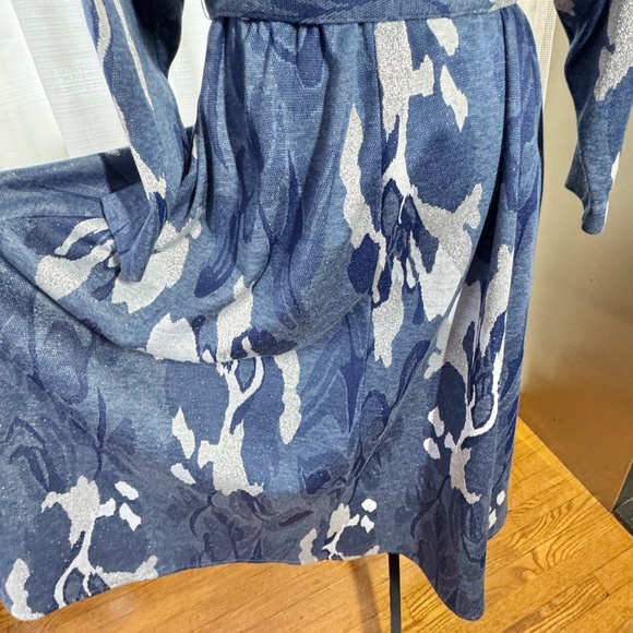 Vintage 80s dress, navy, blue, silver, grey, batwing sleeves, with belt, 8 (M) - Picture 9 of 14